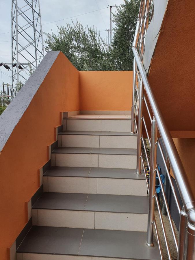 Kuca Otel Bar Dış mekan fotoğraf